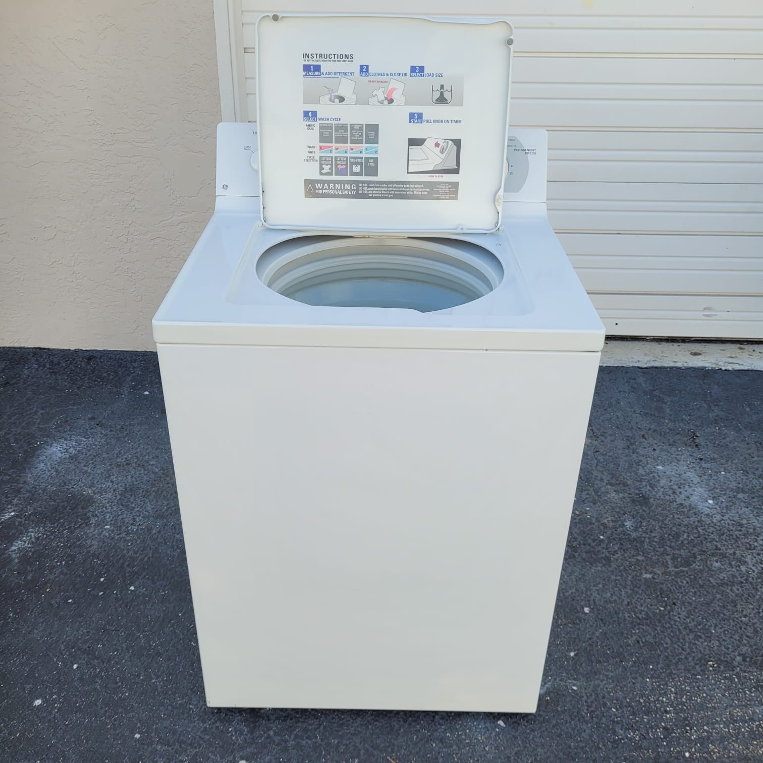 GE Washer and Dryer Set GE Washer and Dryer Set